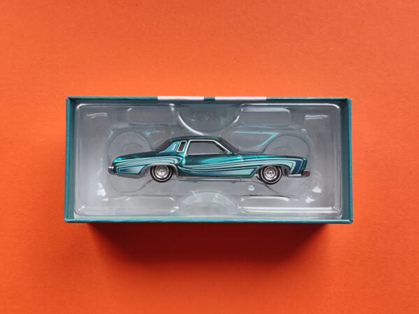Hot Wheels RLC Exclusive 1975 Chevrolet Monte Carlo Lowrider