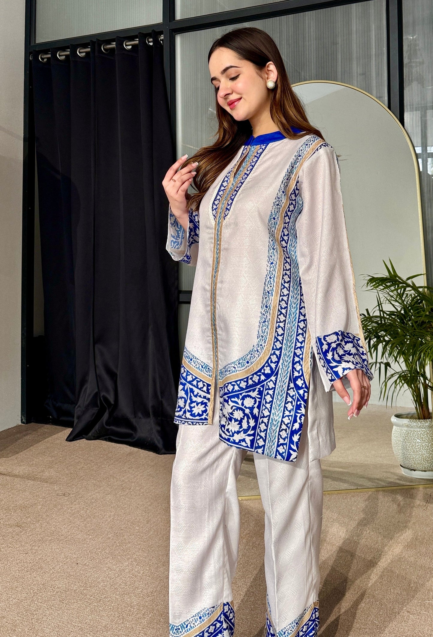 Mist And Sky Kurta Set