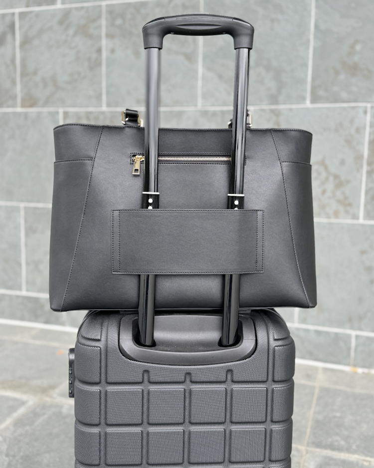 The Modern Zipped Tote Bag