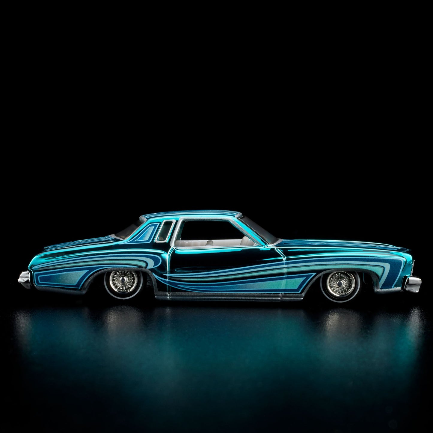 Hot Wheels RLC Exclusive 1975 Chevrolet Monte Carlo Lowrider