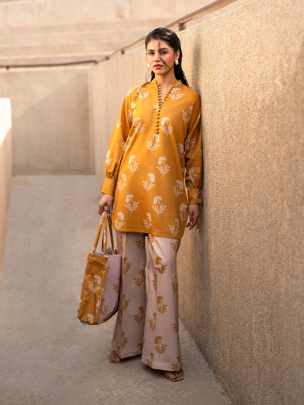 SERAPHINA TWO PIECE SET WITH HANDBAG