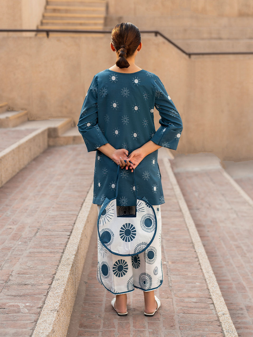 AURA CO-ORD SET WITH BAG