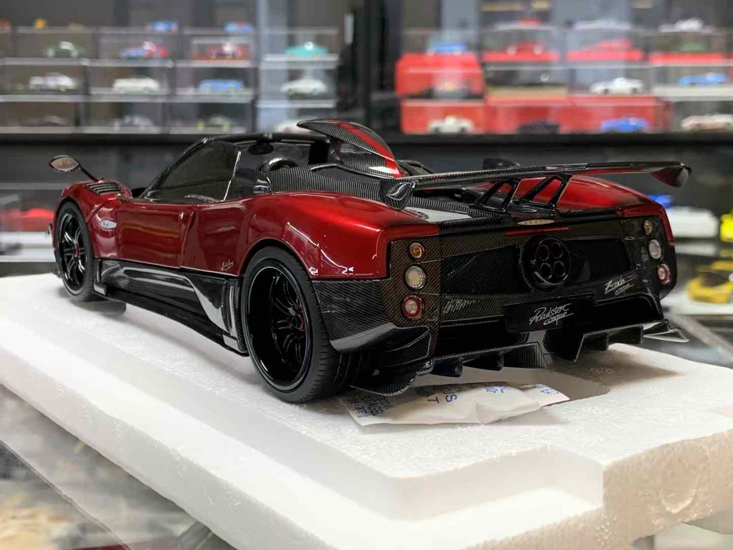 Zonda Pagani Cinque Roadster in 1:18 scale