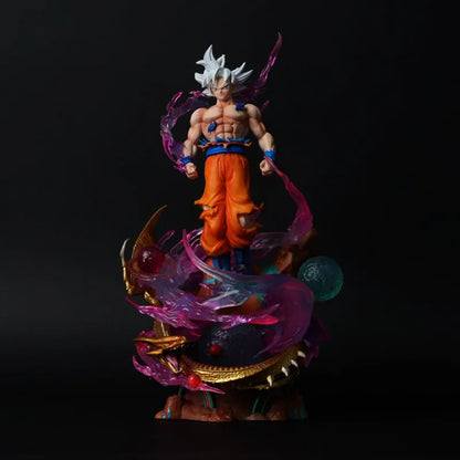 Ultra instinct Goku 30cm action figure