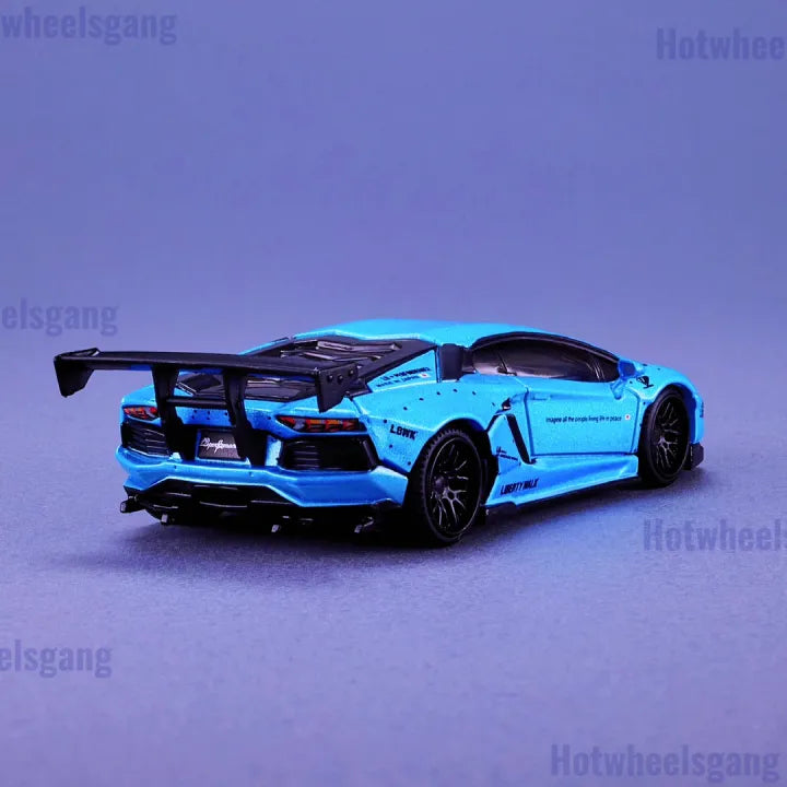Hot Wheels LBWK Lamborghini Aventador LP700-4 First Editions 2023 Elite 64