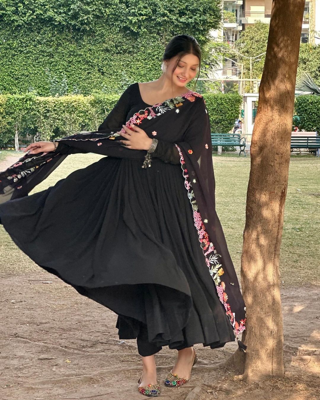 Backless Anarkali Three Piece Suit