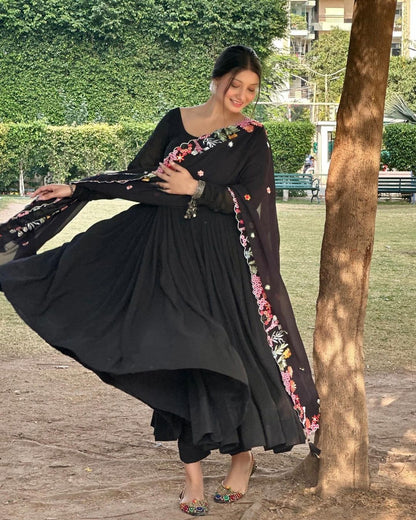 Backless Anarkali Three Piece Suit