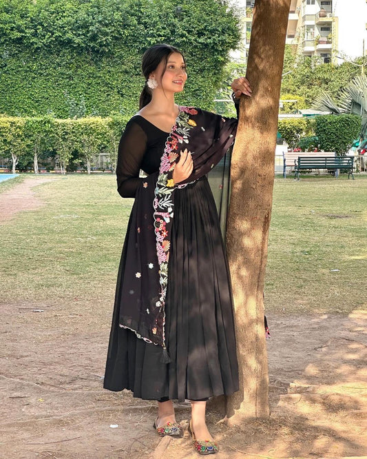 Backless Anarkali Three Piece Suit