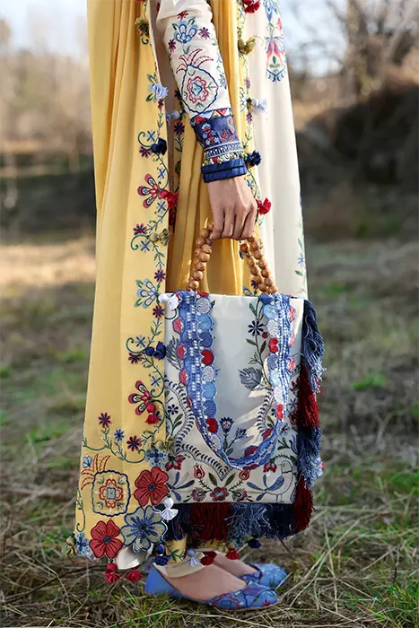 Zaha Lawn Salwar suit KASHUR With Hand Bag