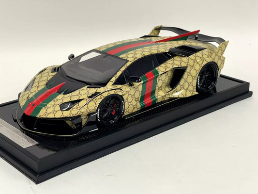 Timothy & Pierre Lamborghini Aventador 700GT Evo Liberty Walk Gucci